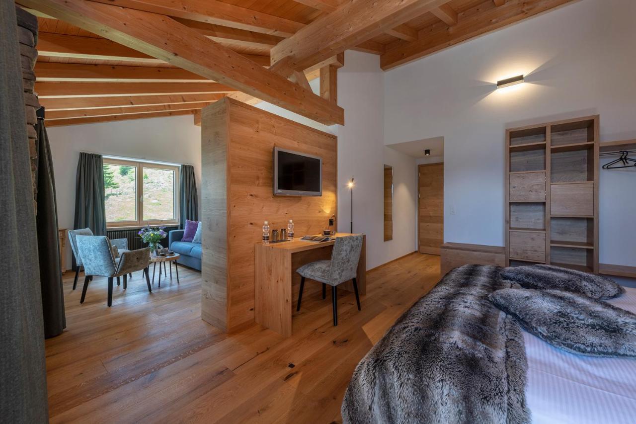 Berghotel Tgantieni Lenzerheide Bagian luar foto