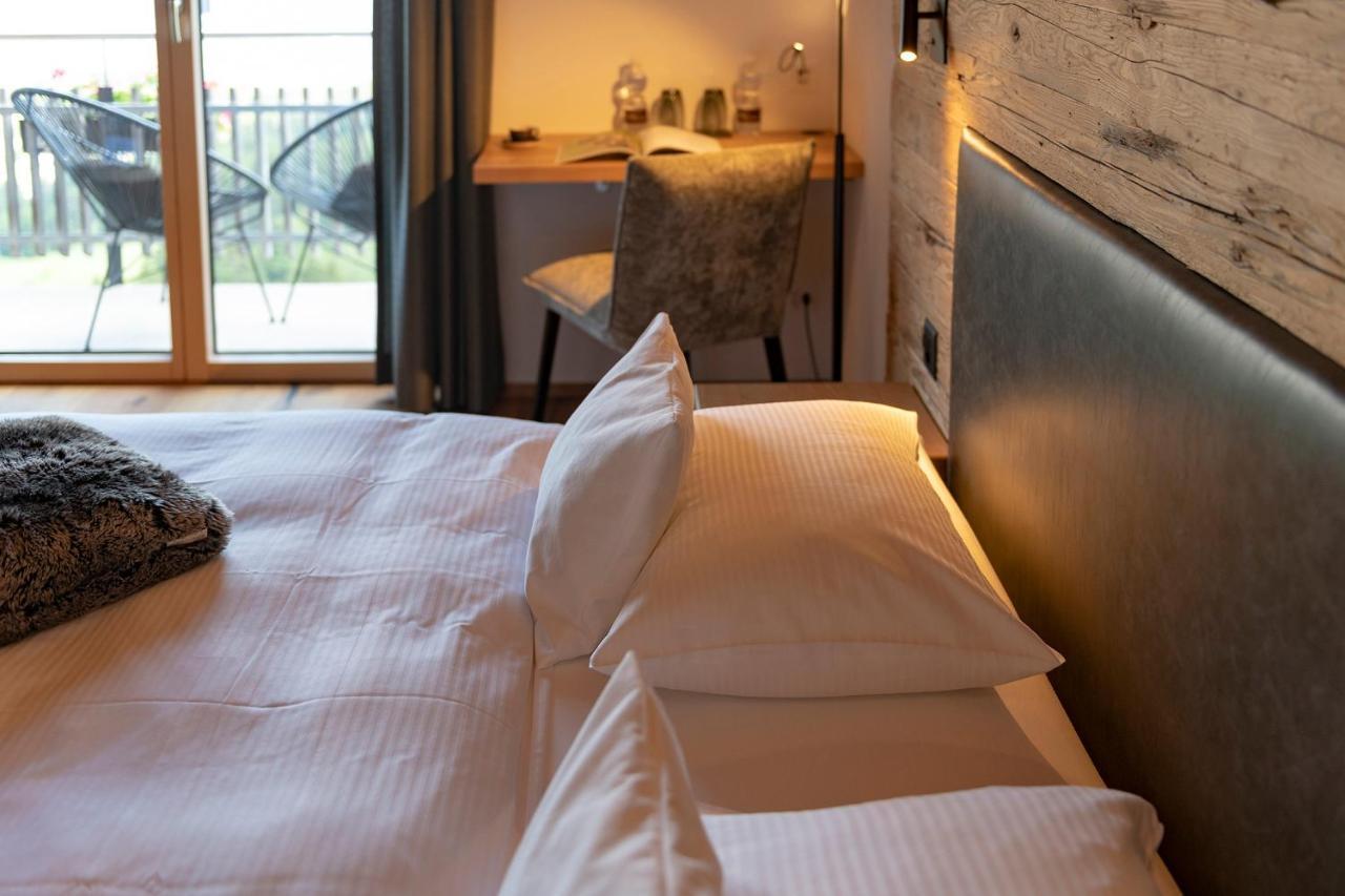 Berghotel Tgantieni Lenzerheide Bagian luar foto